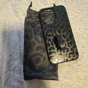 Loopy case- black leopard